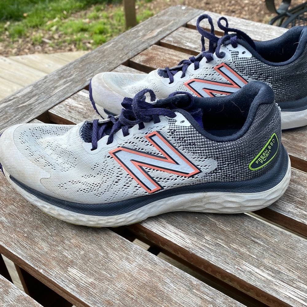 New Balance Tennis Shoes size 7 1/2